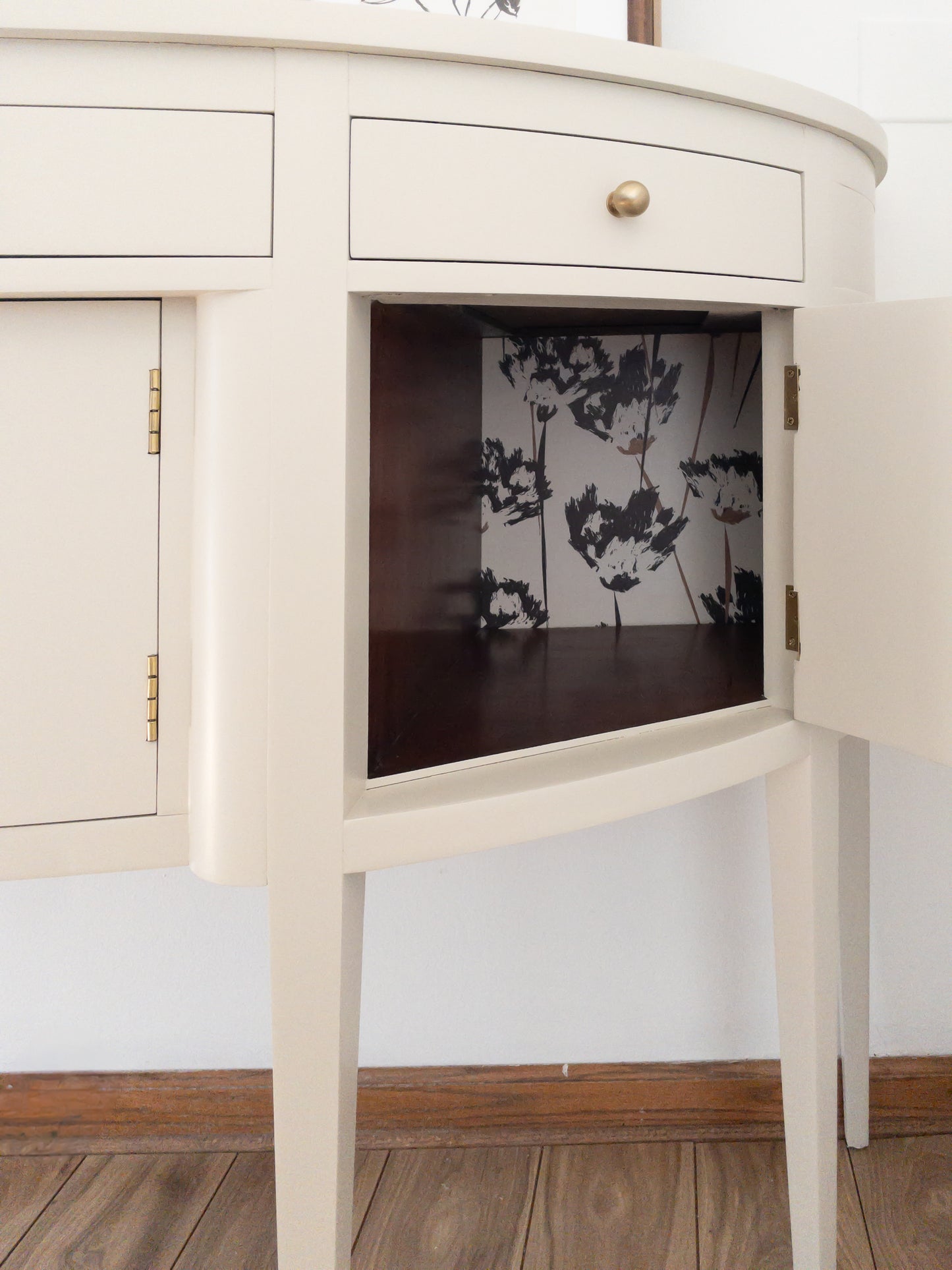 Hickory Furniture Co. Sideboard – American Masterpiece Collection Shipping Included